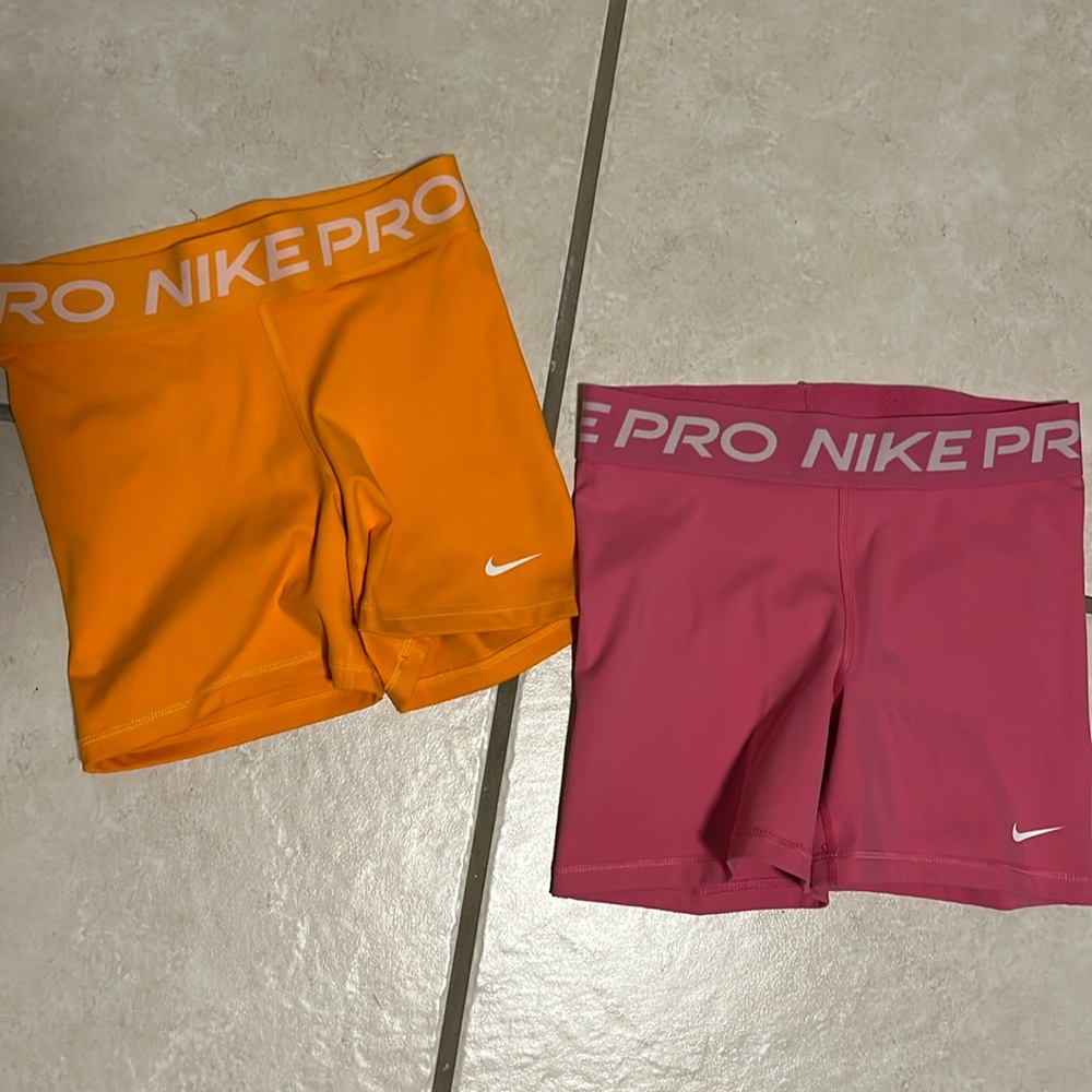 Nike pro 5” inseam shorts